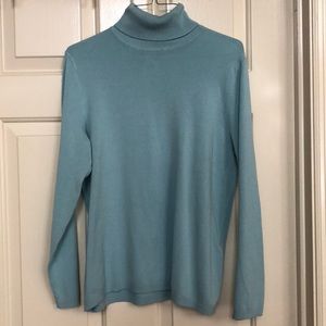 Chico’s Size 2 Turtleneck